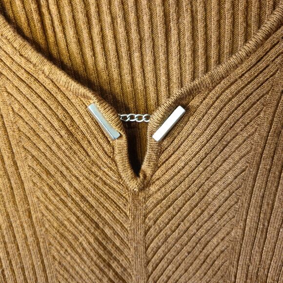 I.E. Brand Copper Ribbed Sweater Juniors Large Chain Eyelet V Neck 3/4 Sleeve - Picture 4 of 8